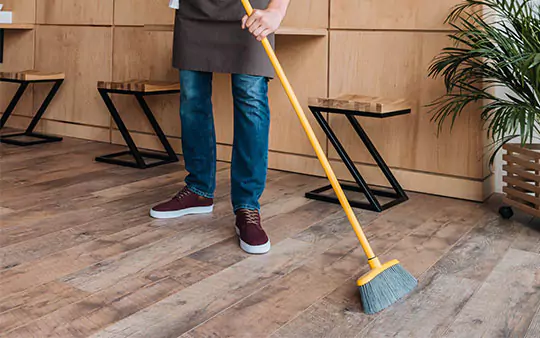 Hardwood sweep | Carpetland USA Granite & Flooring