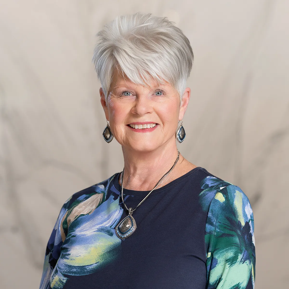 Cindy Holladay | Carpetland USA Granite & Flooring